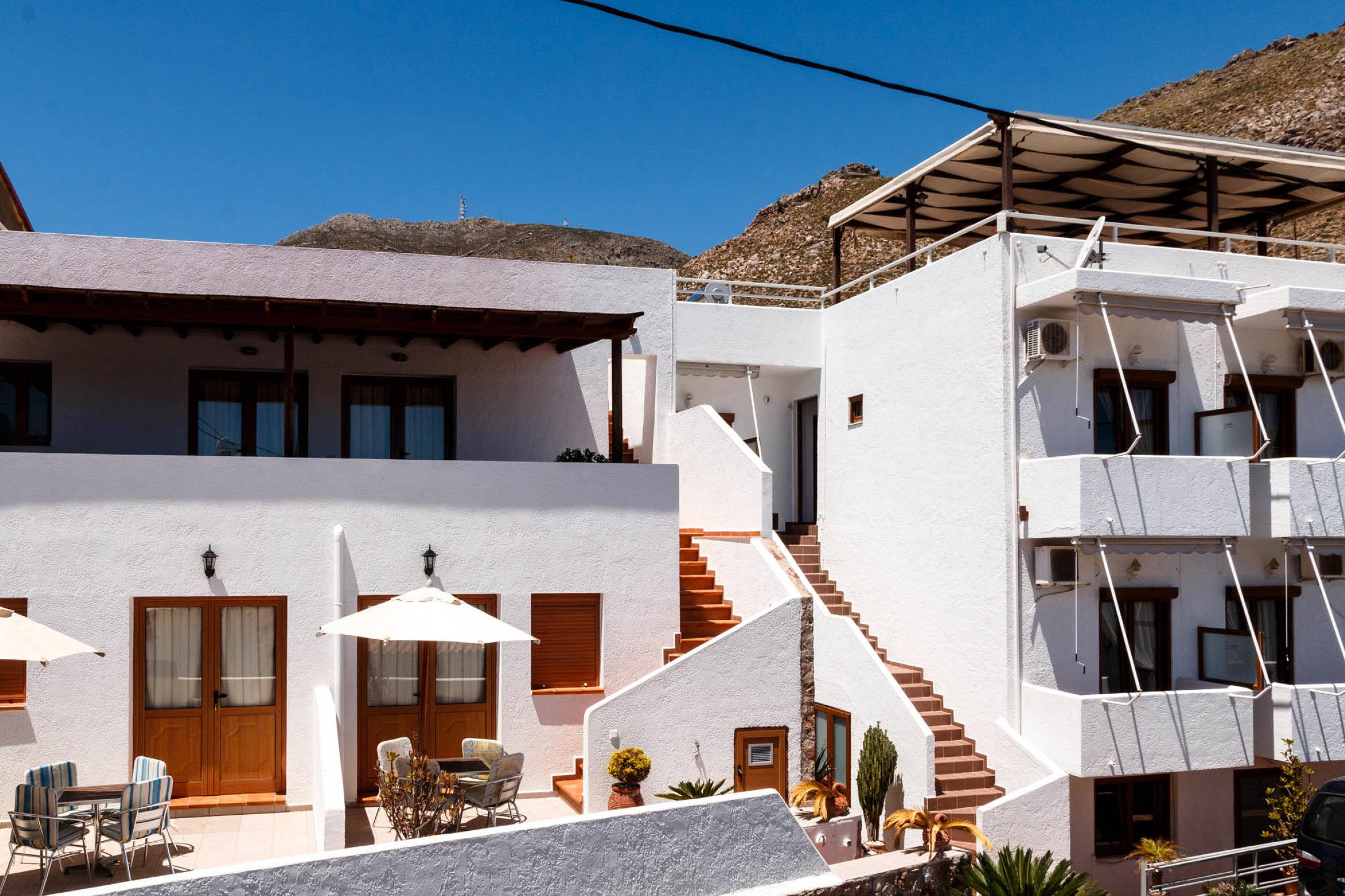 Apollo Studios Livadia (Tilos) Exterior foto